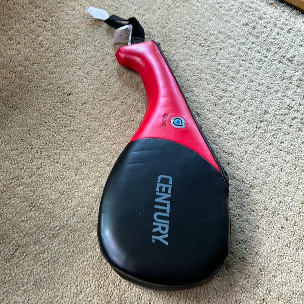 Red and Black Focus Paddle Striking Pad